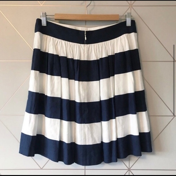 Banana Republic Linen Blend Skirt - Picture 2 of 6